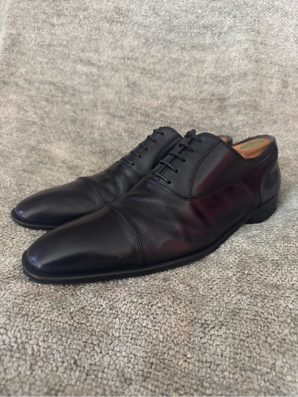 Classic Black Leather Cap-Toe Oxford Dress Shoes - Men
